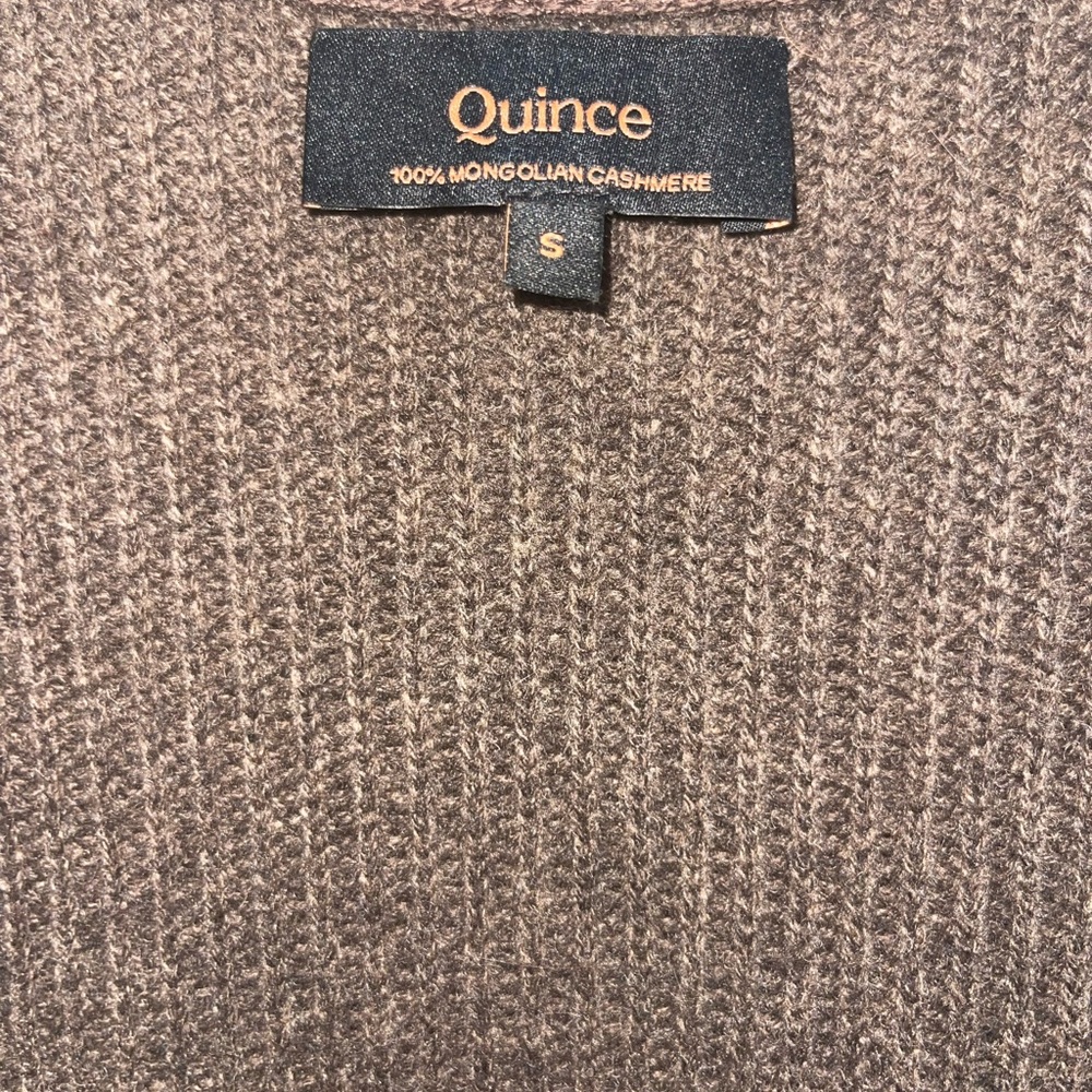 Quince Mongolian Cashmere Oversized Boyfriend Cardigan Sweater - Picture 3 of 5